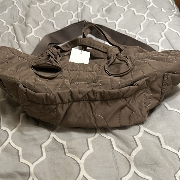 Marc Jacob’s chestnut colored quilted diaper bag. - Picture 3 of 6